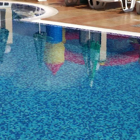 מלון Plamena Palace פרימורסקו