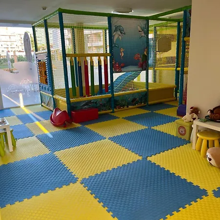 Plamena Palace 4* פרימורסקו