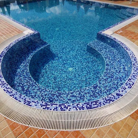 Plamena Palace מלון פרימורסקו