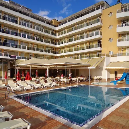 מלון Plamena Palace 4*