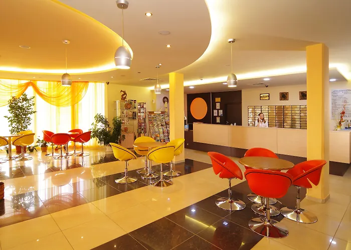 プラメナ パレス 4* プリモルスコ