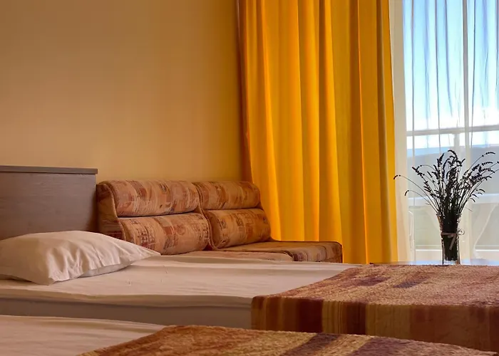 プラメナ パレス