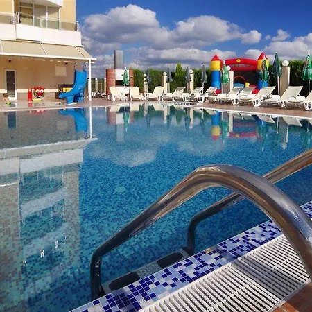 Plamena Palace 프리모르스코