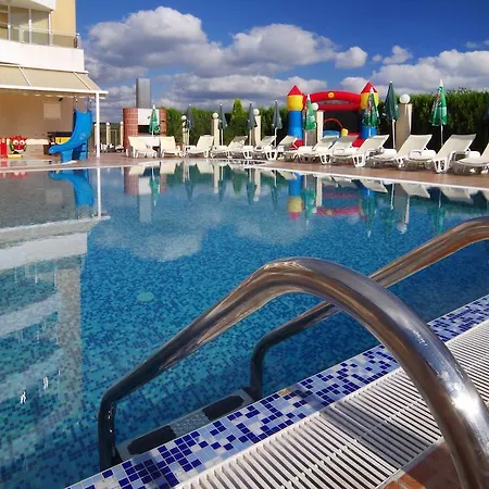 Plamena Palace 호텔